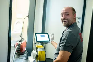 Lokaler Service für schnelle Reaktion und Lösungen Lokaler Service für schnelle Reaktion und Lösungen